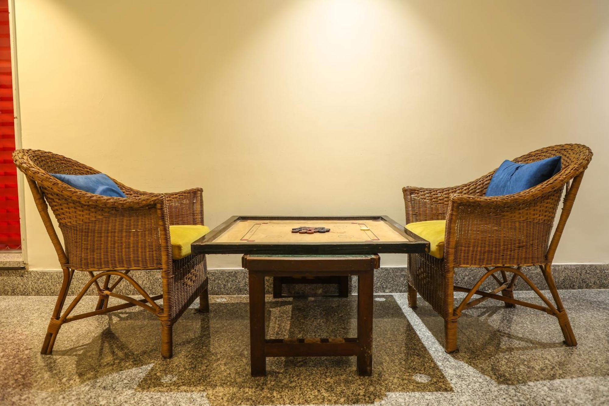 Ramada Plaza By Wyndham Lucknow Hotel Eksteriør billede